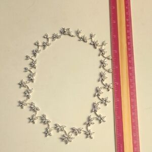 16 Inch Elegant Silver Floral Crystal Necklace